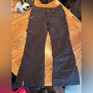 Women’s size M, ski / snowboard pants. Bootcut leg. $60 obo